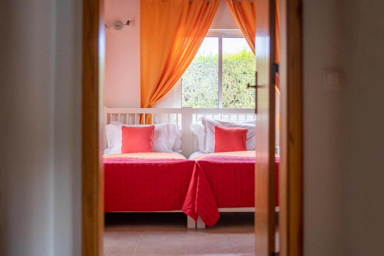 Casa Garrod - Spacious Family Villa Aljezur Bagian luar foto