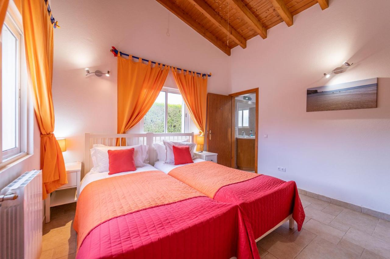 Casa Garrod - Spacious Family Villa Aljezur Bagian luar foto