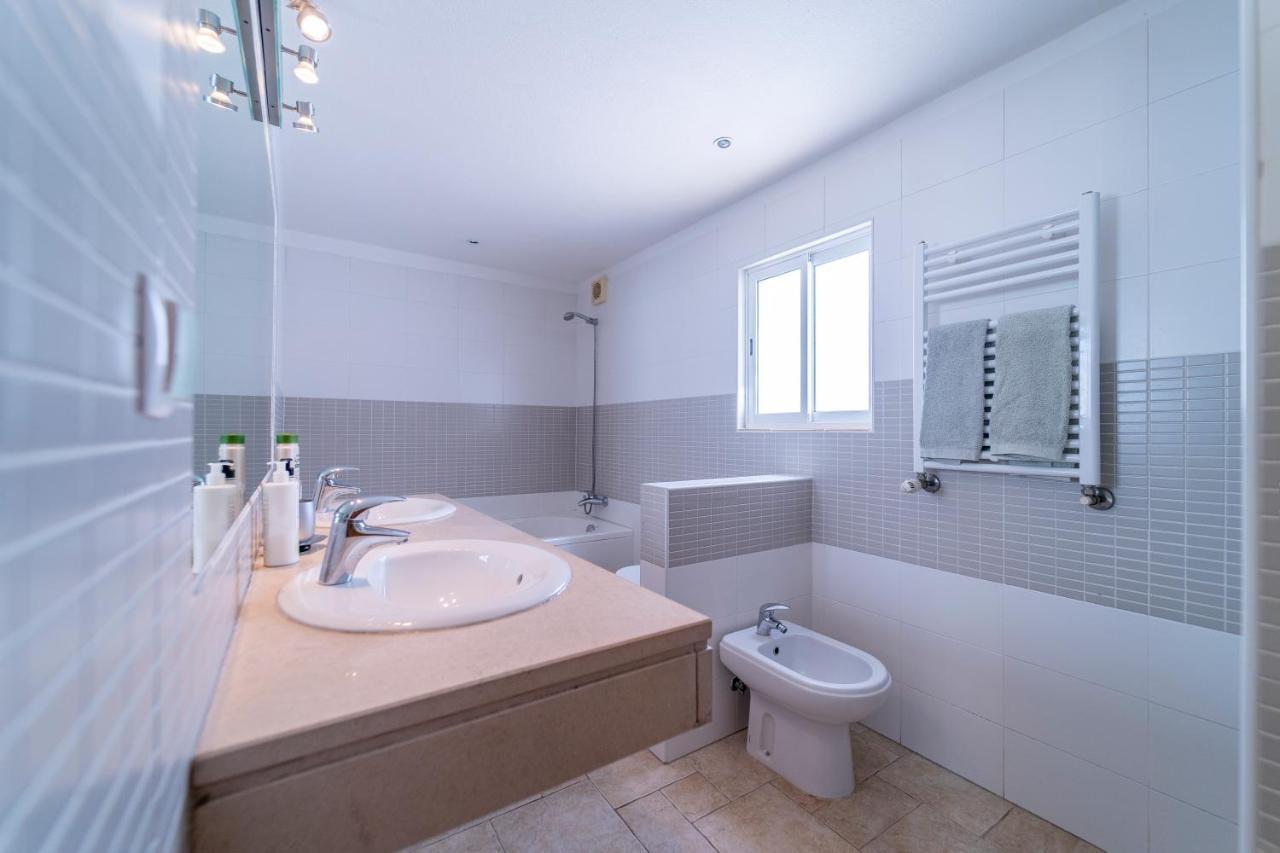 Casa Garrod - Spacious Family Villa Aljezur Bagian luar foto