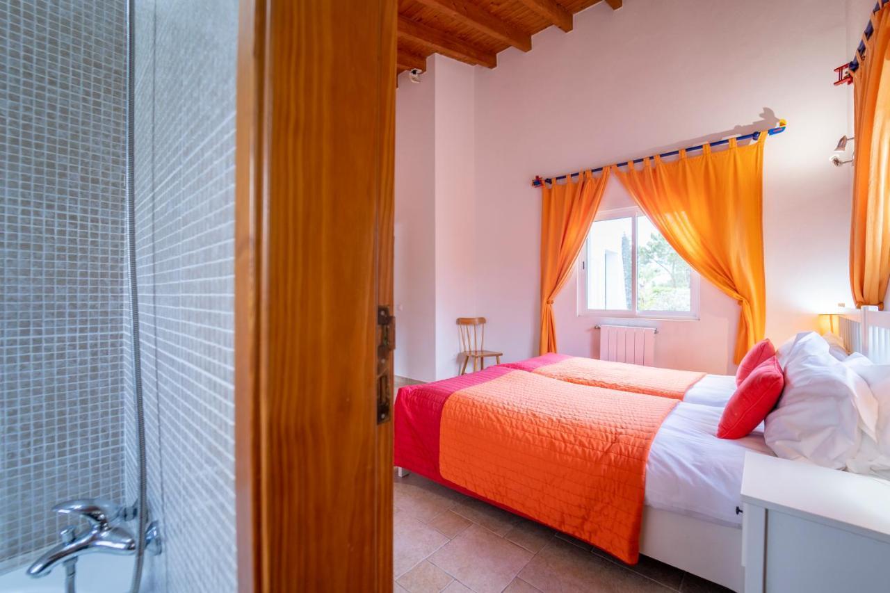 Casa Garrod - Spacious Family Villa Aljezur Bagian luar foto